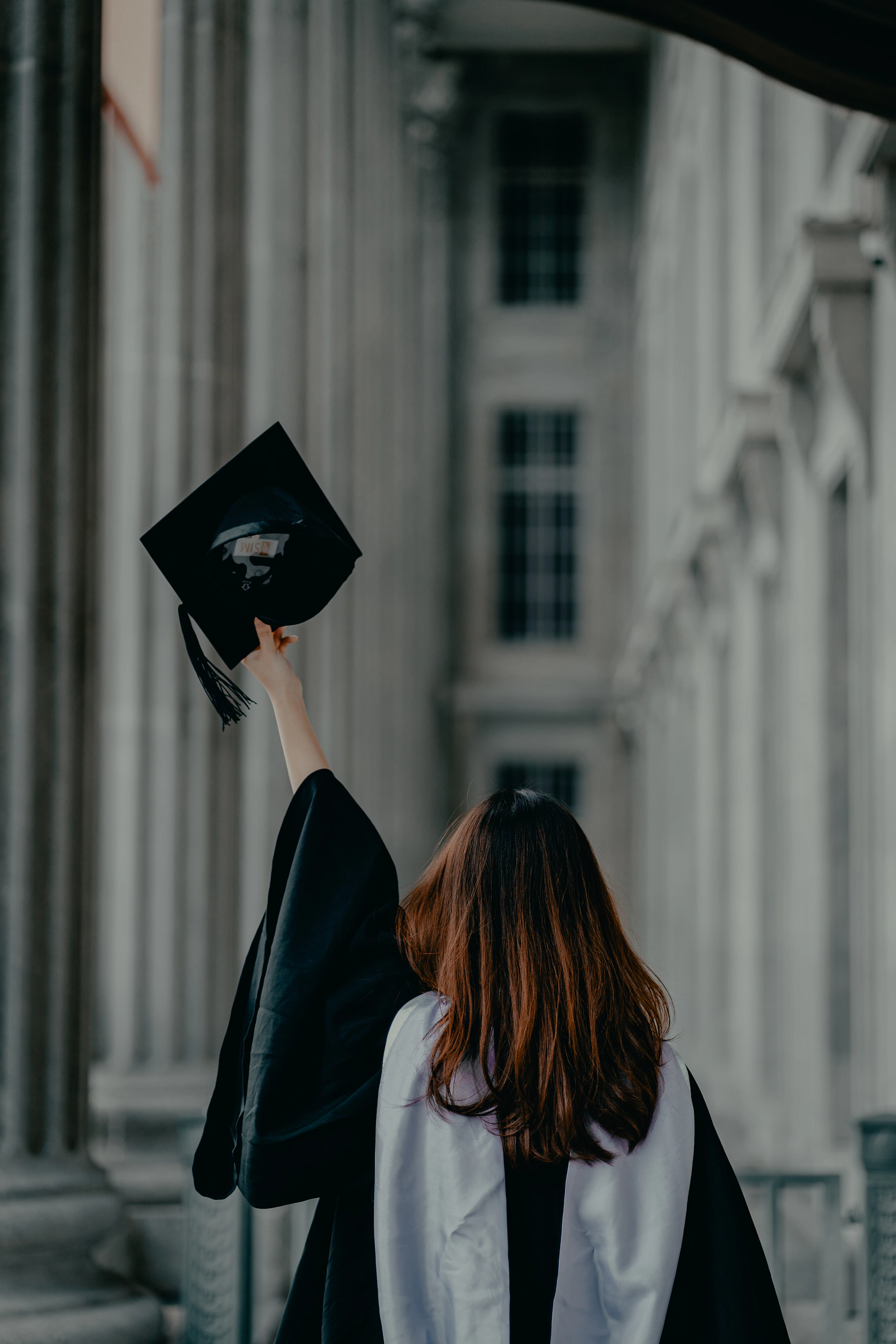 Albert Vincent Wu_1755870483489_unsplash_id_m7yOJx0ALME.webp